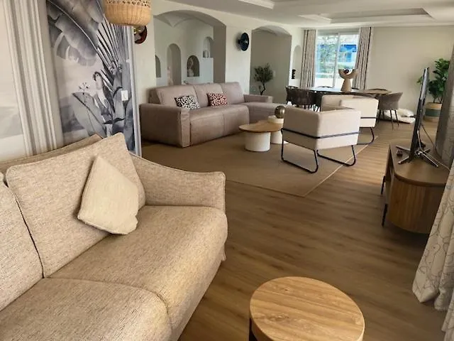 Residence Carlton - Renovee Avec Piscine Beaulieu-sur-Mer 4*,  France