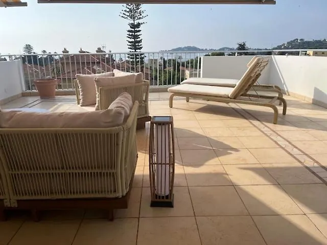 Aparthotel Residence Carlton - Renovee Avec Piscine Beaulieu-sur-Mer