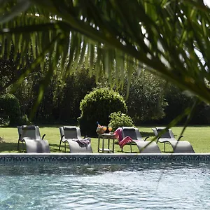 Bed & Breakfast Mas De Bouvet En Camargue