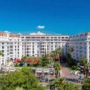 Отель Barriere Le Majestic, Канны