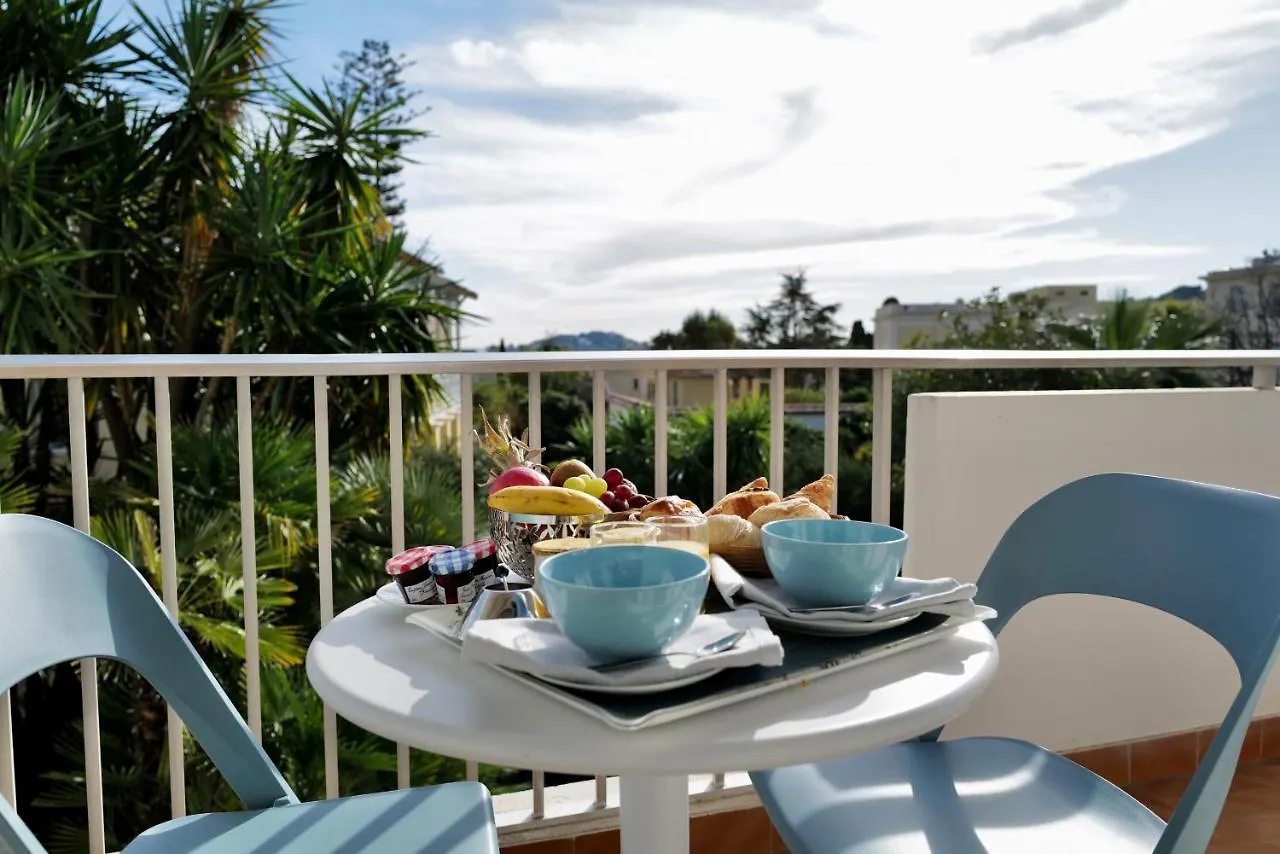 Residence Carlton - Renovee Avec Piscine Beaulieu-sur-Mer Aparthotel