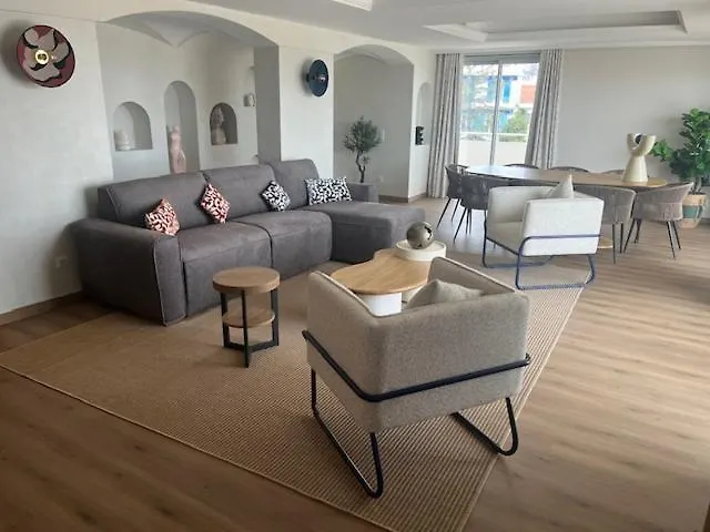 Residence Carlton - Renovee Avec Piscine Больё-сюр-Мер Апарт-отель
